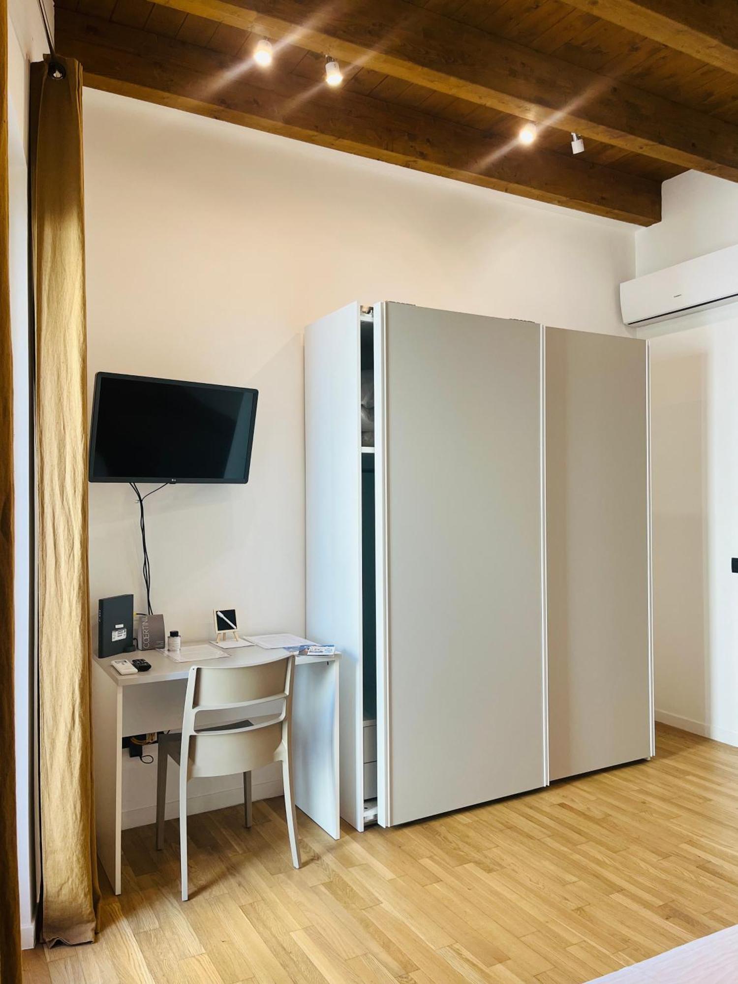 Dimora San Gaetano Apartment บารี ภายนอก รูปภาพ