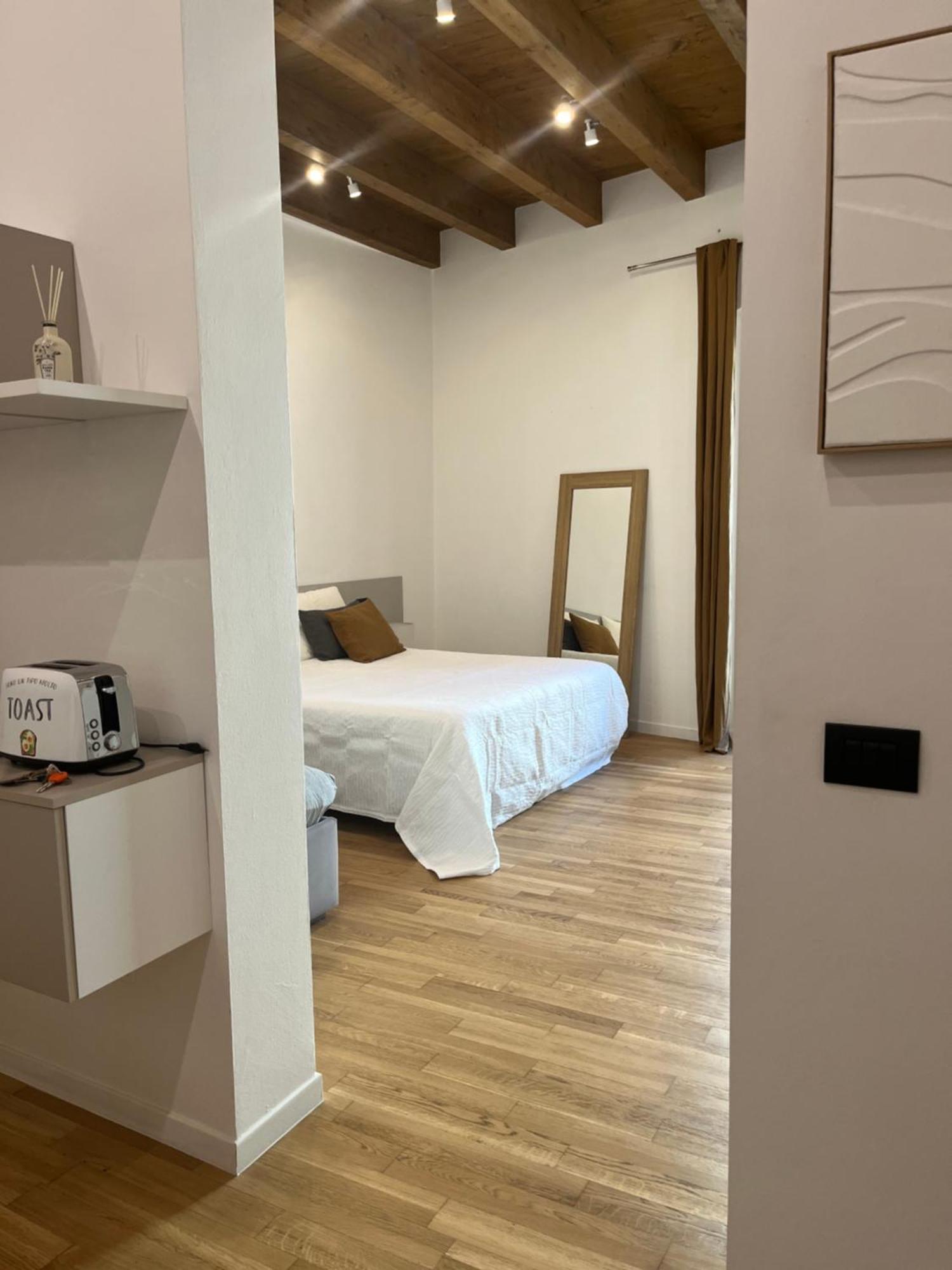 Dimora San Gaetano Apartment บารี ภายนอก รูปภาพ